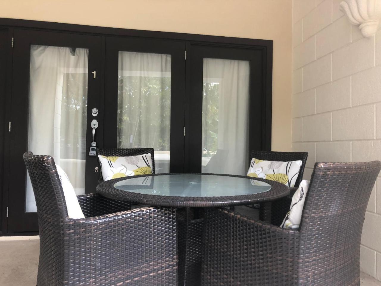 ברידג'טאון Brownes Condominium 1 מראה חיצוני תמונה