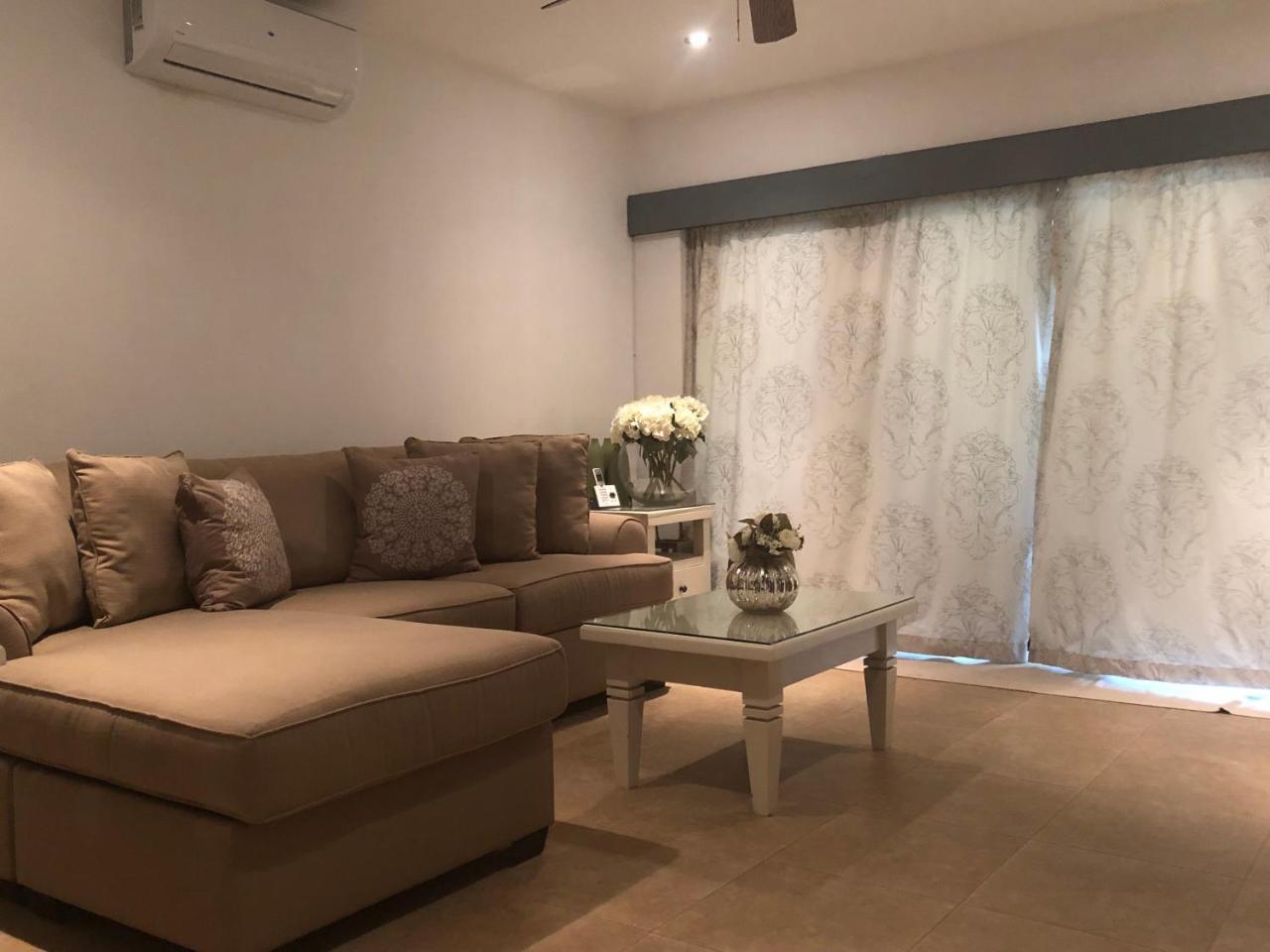 ברידג'טאון Brownes Condominium 1 מראה חיצוני תמונה